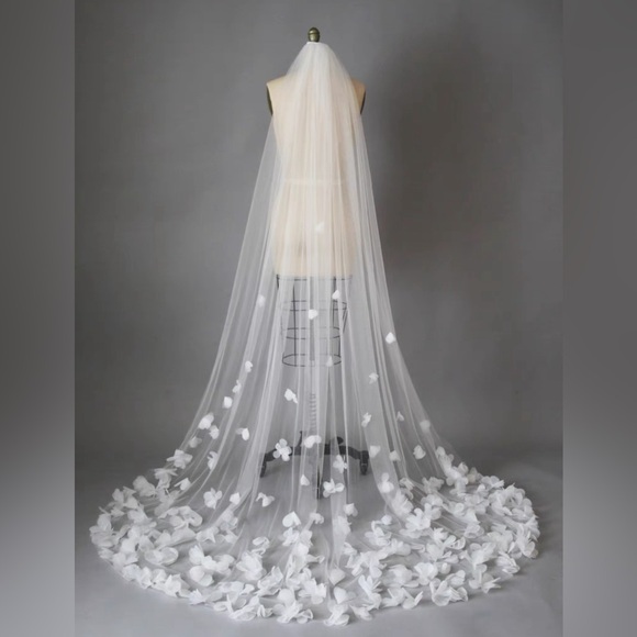 Floral Wedding Veil Chapel Length